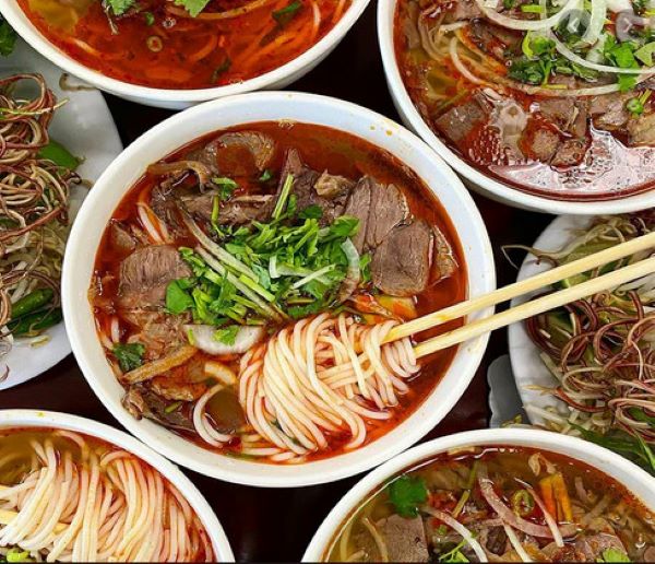 Bún bò Huế