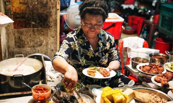 Cơm tấm bãi rác